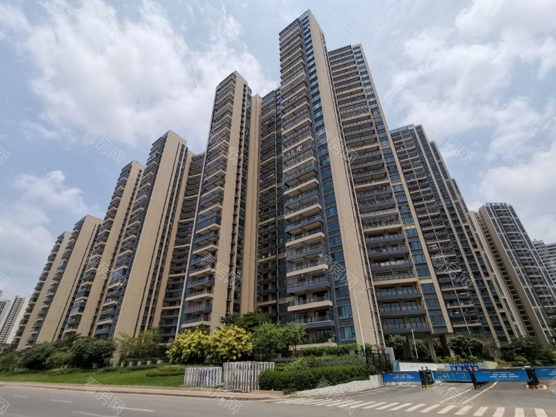 惠州碧桂园珑誉花园小区信息图片1