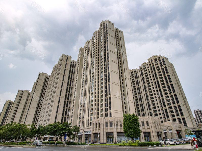 佛山怡翠尊堤小区信息图片1