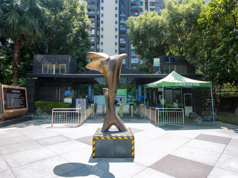 佛山万科金域蓝湾一期小区信息图片4