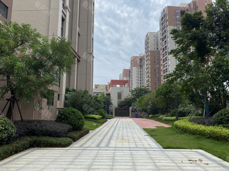 惠州中骏雍景台小区信息图片4