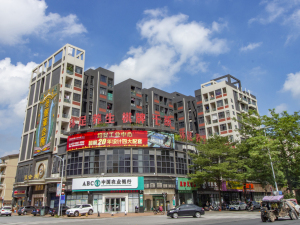 佛山圣堡莱公馆小区信息图片