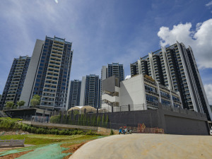 深圳满京华云曦花园小区信息图片