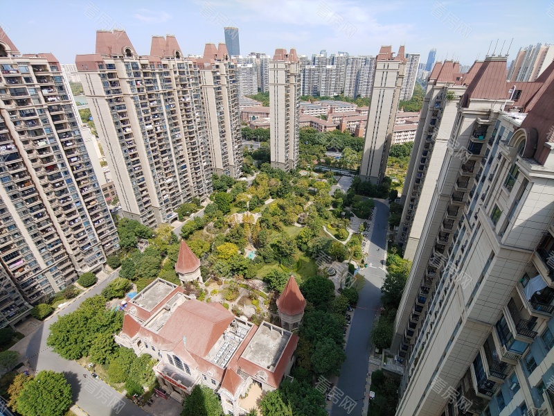 赣州恒大翡翠华庭小区信息图片5