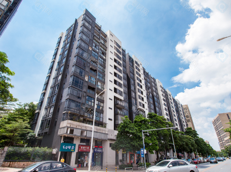 佛山时代倾城(南海)周边学校、商超多吗？值得买吗？_图片1