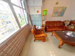 湖滨新村 罗湖54平2房2厅，总价仅500万深圳罗湖区黄贝岭二手房图片