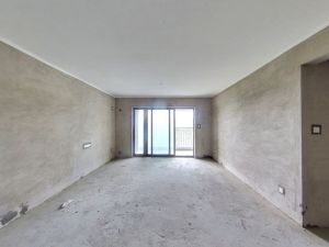 凯茵又一城 4室2厅 186㎡ 毛坯_中山火炬开发区凯茵二手房图片