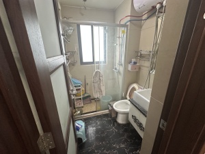 碧桂园翡翠山 3室2厅 89.65㎡ 精装_碧桂园翡翠山二手房卫生间图片7
