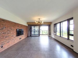 前海时代CEO公馆 阔绰四房位于小区中间安静不吵景深圳南山区前海二手房图片