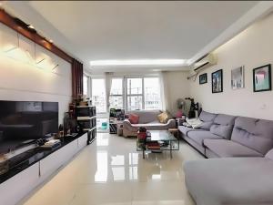 鹏兴花园六期 罗湖区161平4房2厅仅售980深圳罗湖区莲塘二手房图片