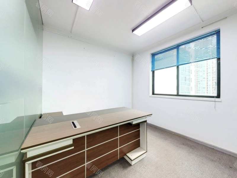 佳宁娜广场 3室1厅 92.5㎡ 精装_佳宁娜广场二手房图片图片2