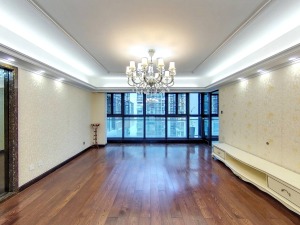 香山里花园二期 159平南北朝向精装3房2厅深圳南山区华侨城租房图片